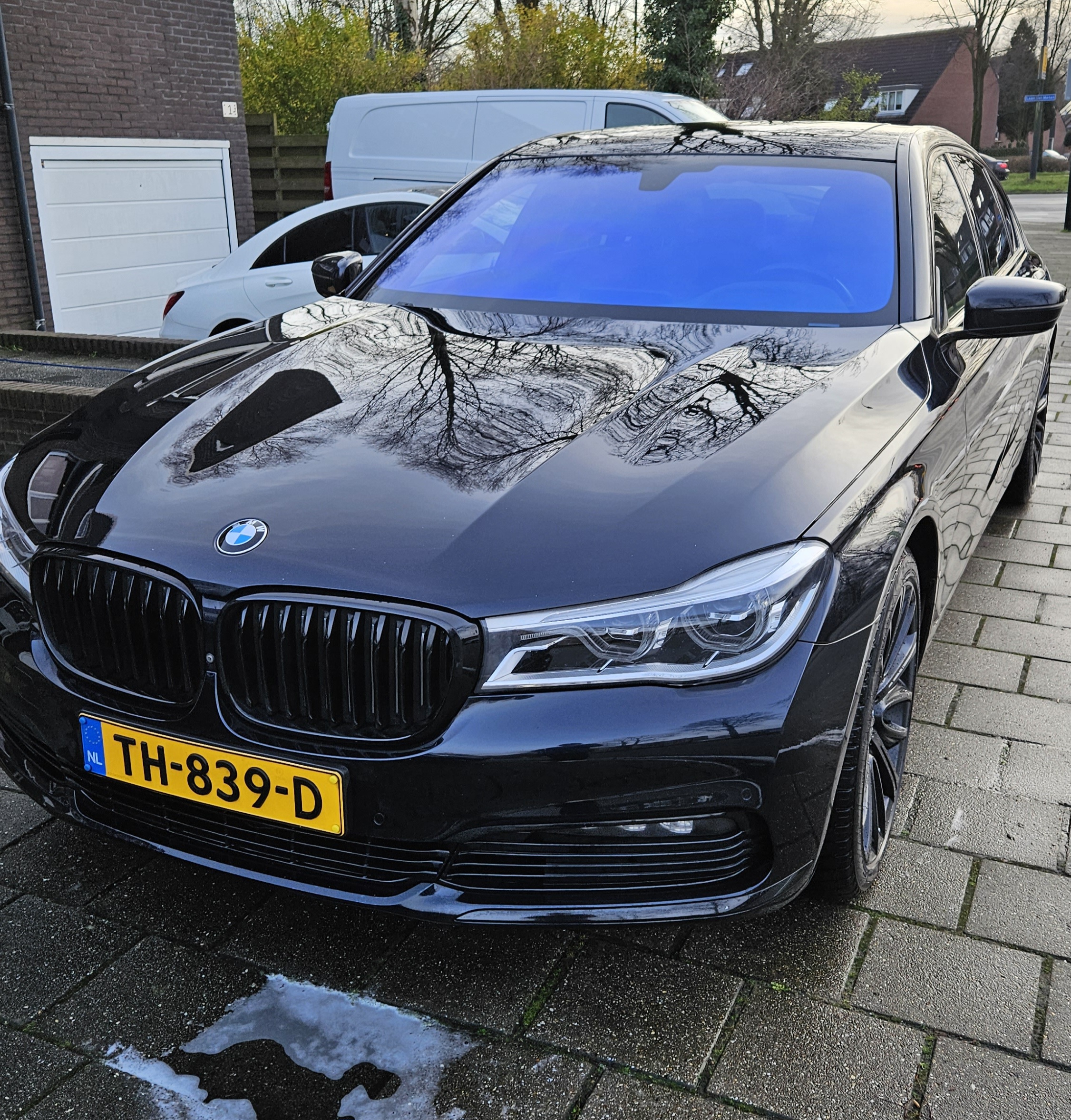 Schone auto